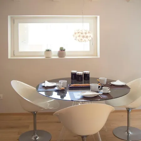 Time To Be - Luxury Centro Storico Apartment