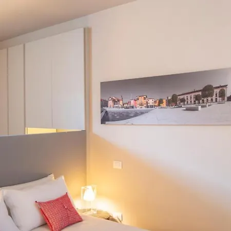 Time To Be - Luxury Centro Storico Apartment Peschiera del Garda