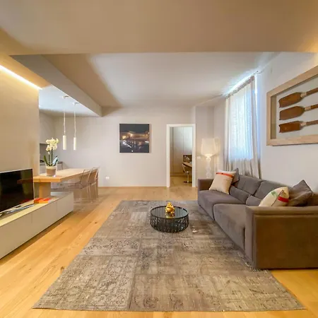 Time To Be - Luxury Centro Storico